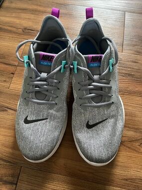 Nike Flex TR9 Gray Knit Training Shoes with Teal & Purple Accents size 9.5